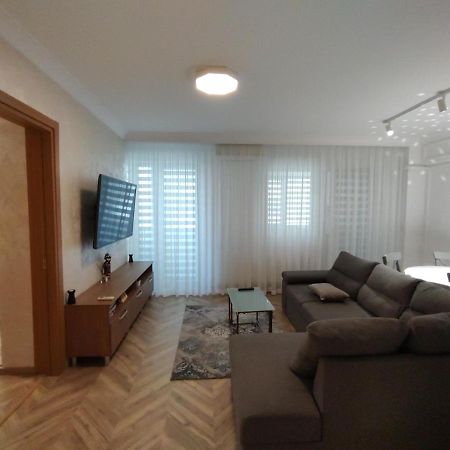 Decebal Premium Confort Craiova Luaran gambar