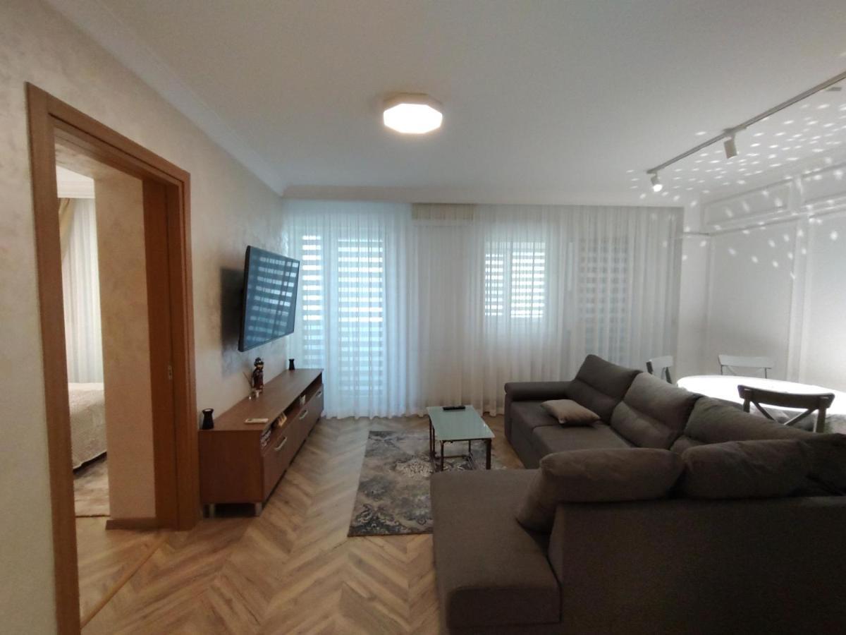 Decebal Premium Confort Craiova Luaran gambar